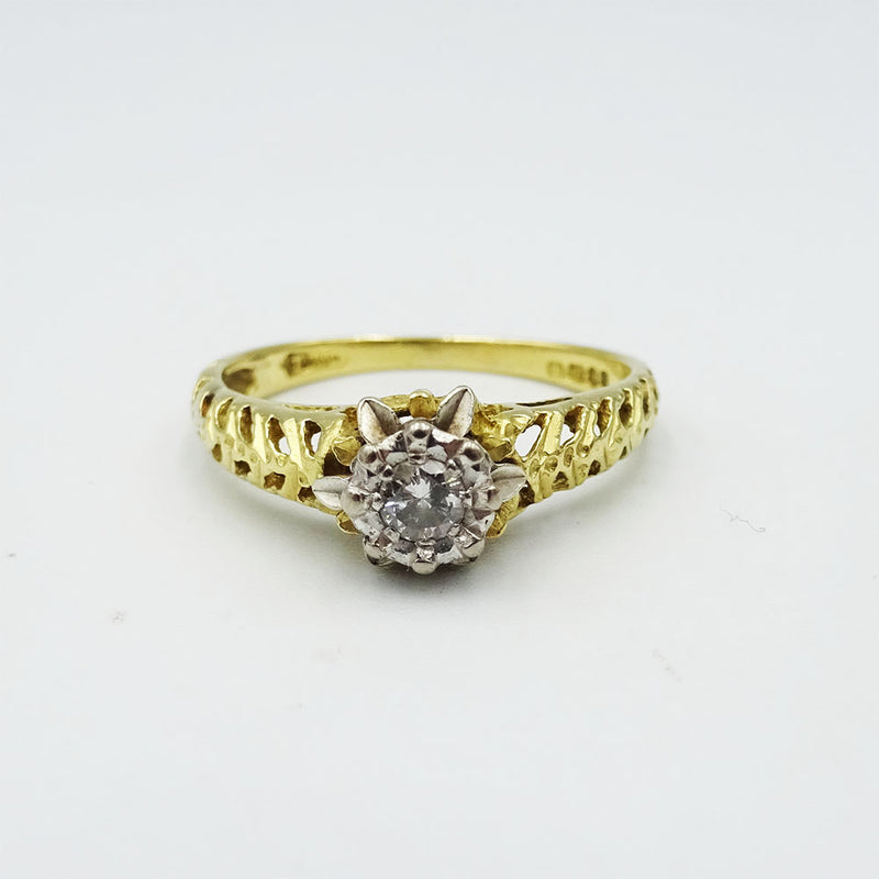 18ct Gold Ladies Diamond Ring Fancy Patterned Shoulders 0.04ct - Richard Miles Jewellers