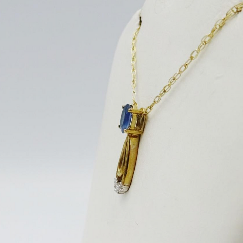 9ct Yellow Gold Sapphire and Diamond Pendant Necklace 18" chain